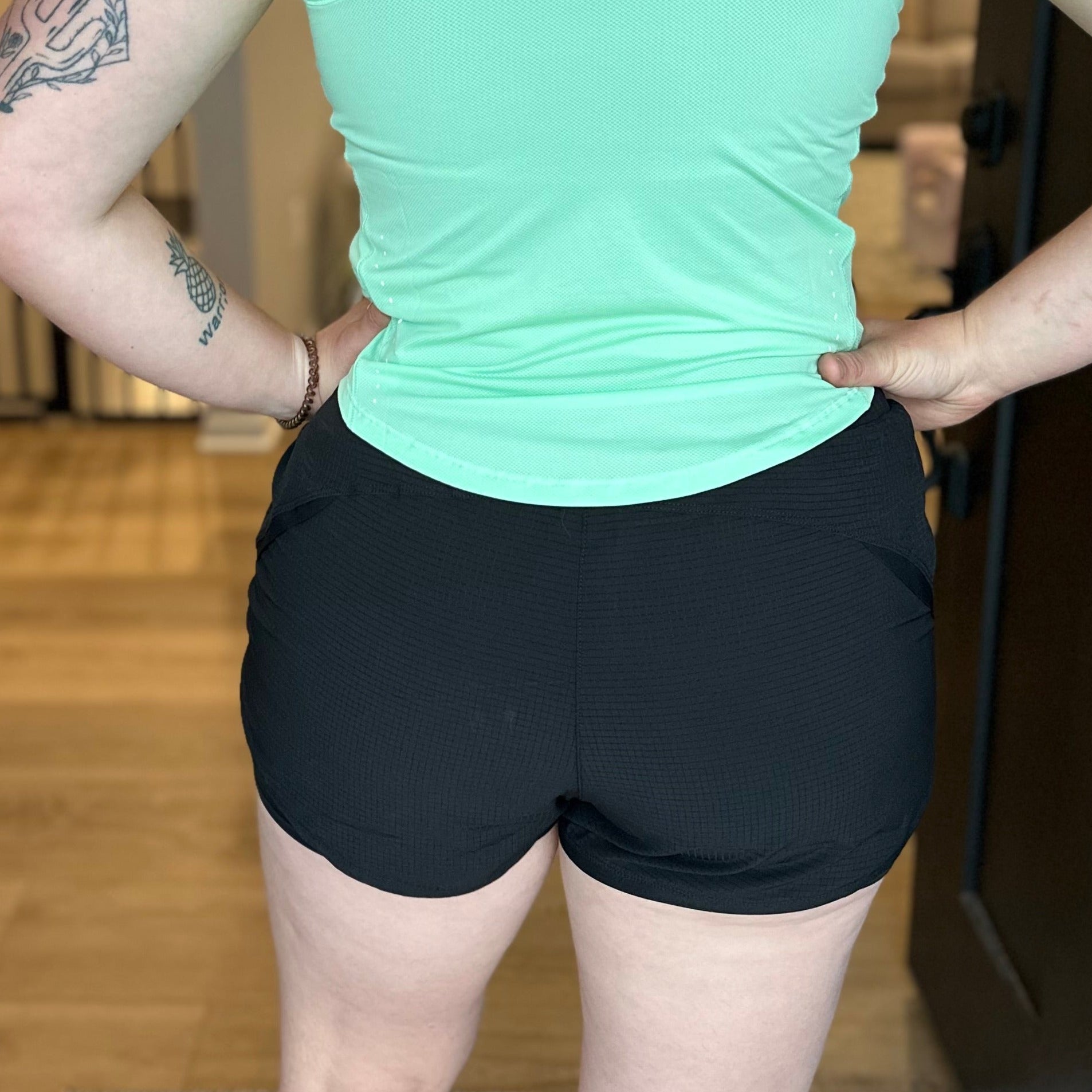 The Farrah Shorts